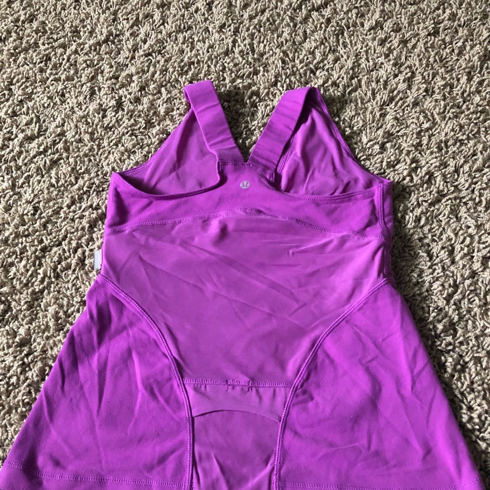 Lululemon purple tank